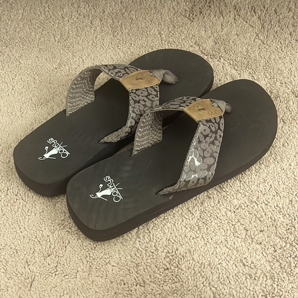 Corkys flip flops. New never worn. Size 8.